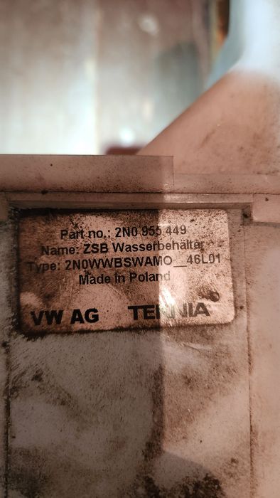 Vas lichid parbriz VW Crafter 2 modelul actual