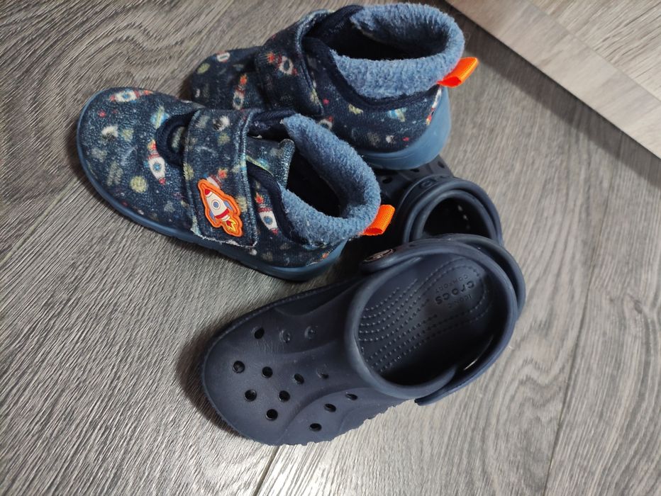 Papuci de gradinita.   Crocs C7. Ceilanti 21