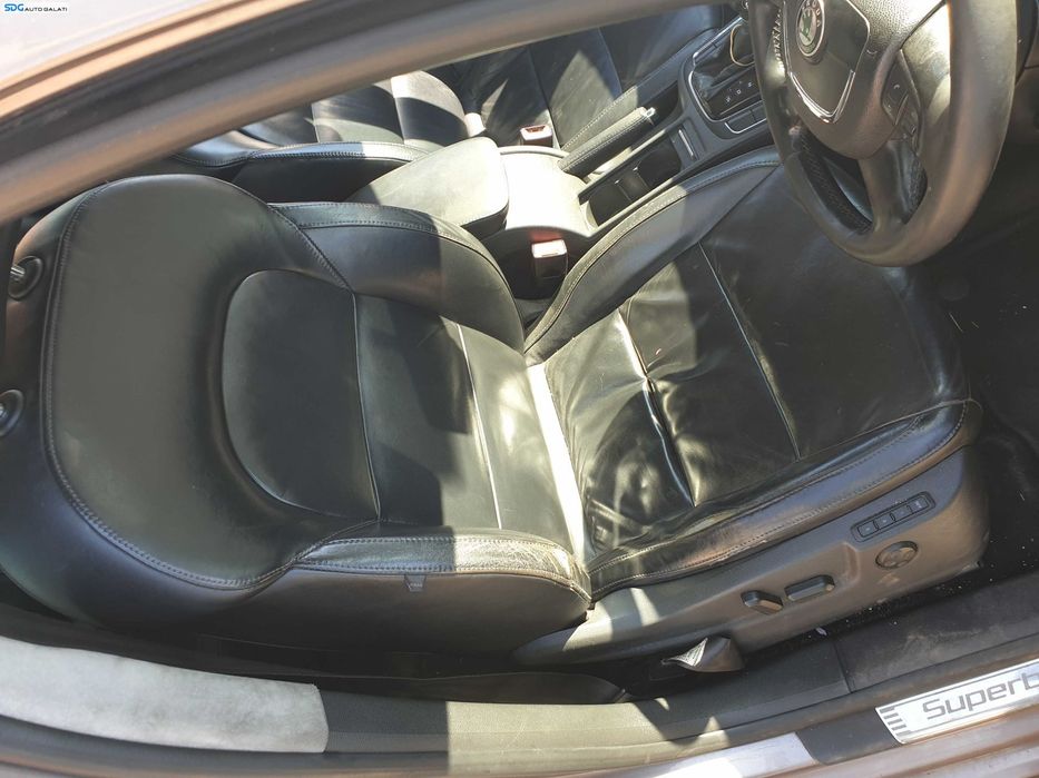 Interior Piele Electric Scaun Scaune Stanga Dreapta Fata cu Incalzire si Bancheta cu Spatar cu Defect Skoda Superb 2 Break Combi 2008 - 2015 [K0062]