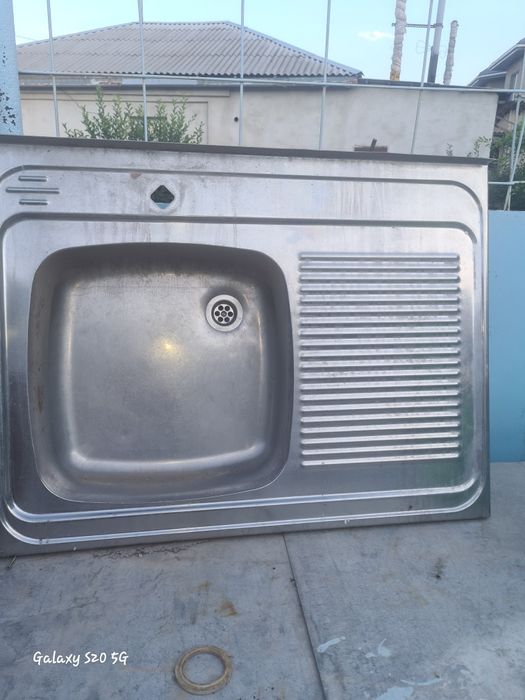 Продам мойку б/у в хорошем состоянии