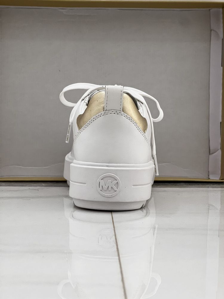 Продаются Michael Kors Emmett Leather Sneaker  кроссовки