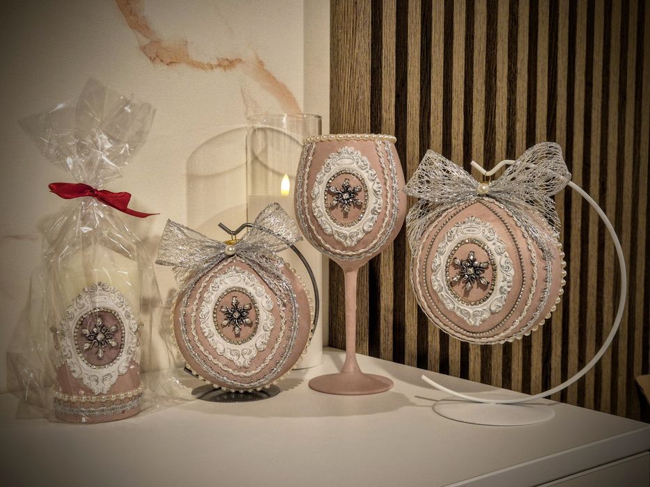 Globuri / Decorațiuni Handmade