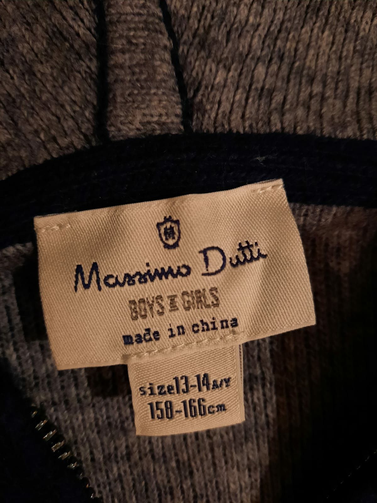 Vand jacheta Massimo Dutti