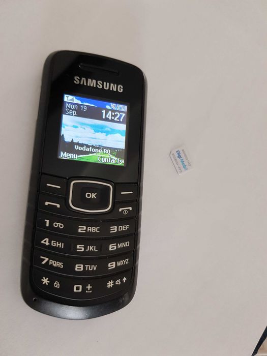 Telefon Samsung GT-E 1080 necodat taste butoane seniori ca nou