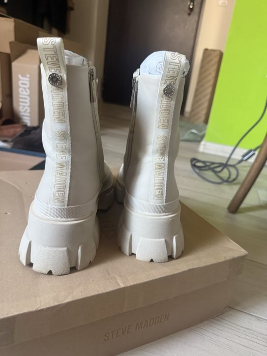 Дамски боти Steve Madden