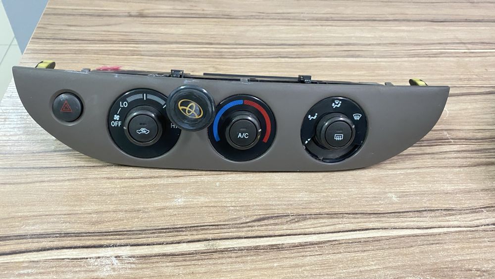 Блок управления климат-контролем для Toyota Camry 30