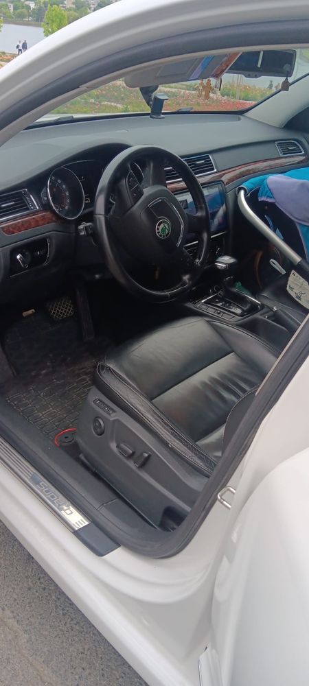 Vand Skoda Superb din 2012