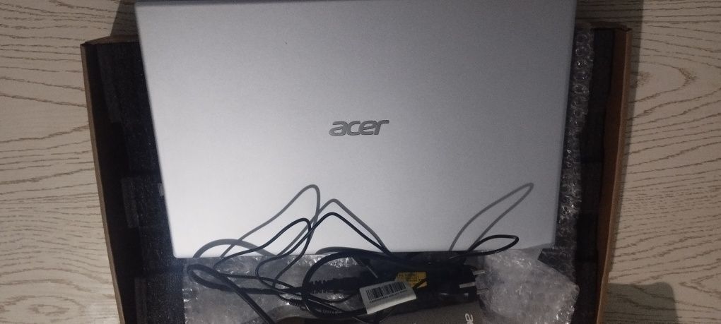 ACER..  Kelishilgan narxda sotiladi!