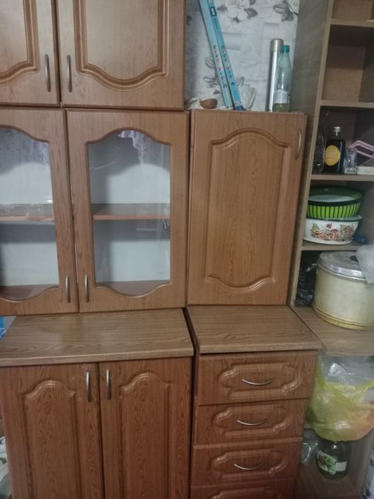 Продам кух.гарнитур в хорошом состоянии,в разоброном виде