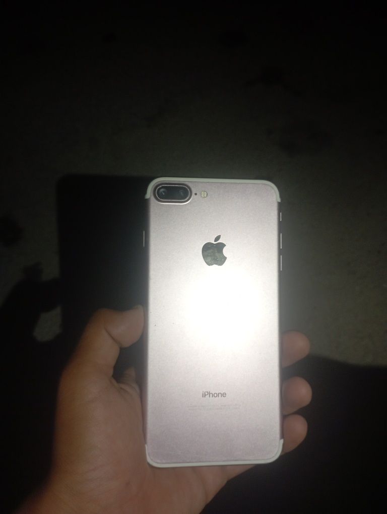 Iphone 7 plus sotiladi