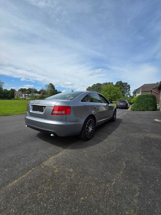 Vând Audi A6 C6 4f