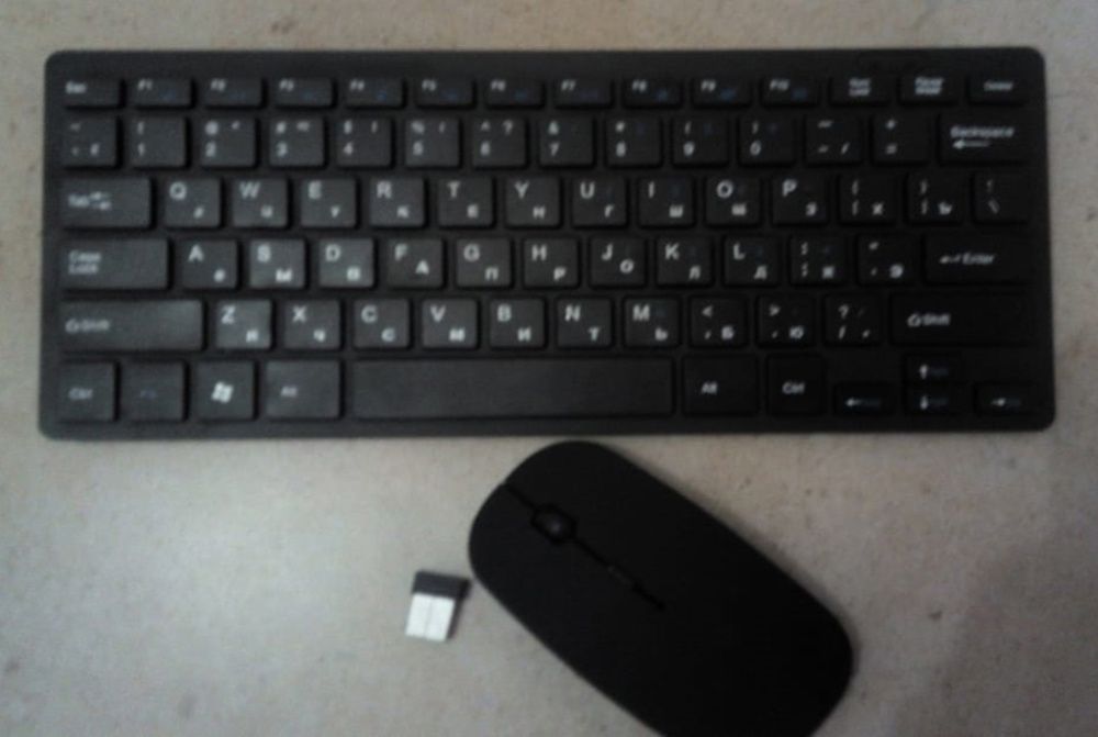 беспроводная мышка и беспроводная клавиатура