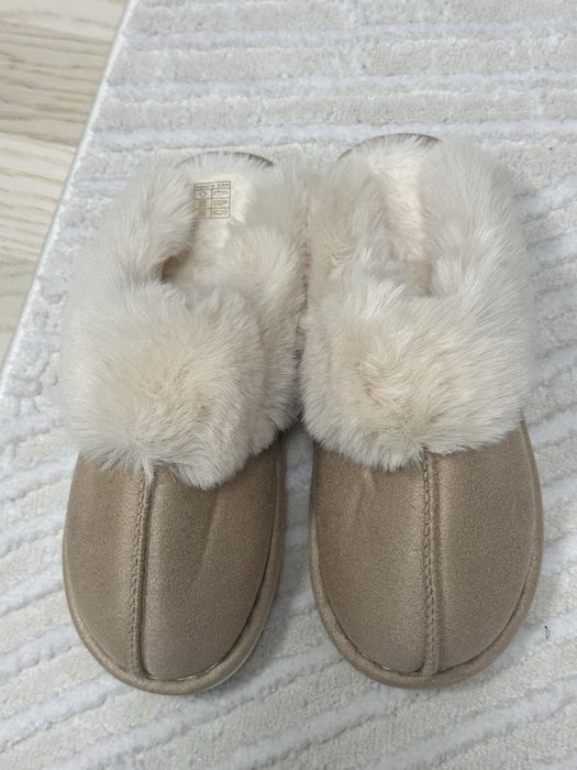 Papuci blanosi de casa