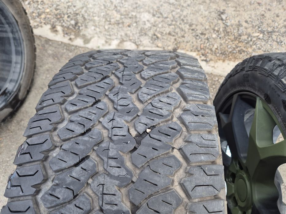 Джанти с гуми 20 цола 275/45 20