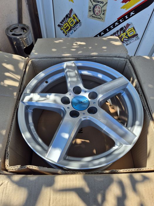Джанти Dezent 16 цола , 5х108 , 7j , et37 , Ford Volvo