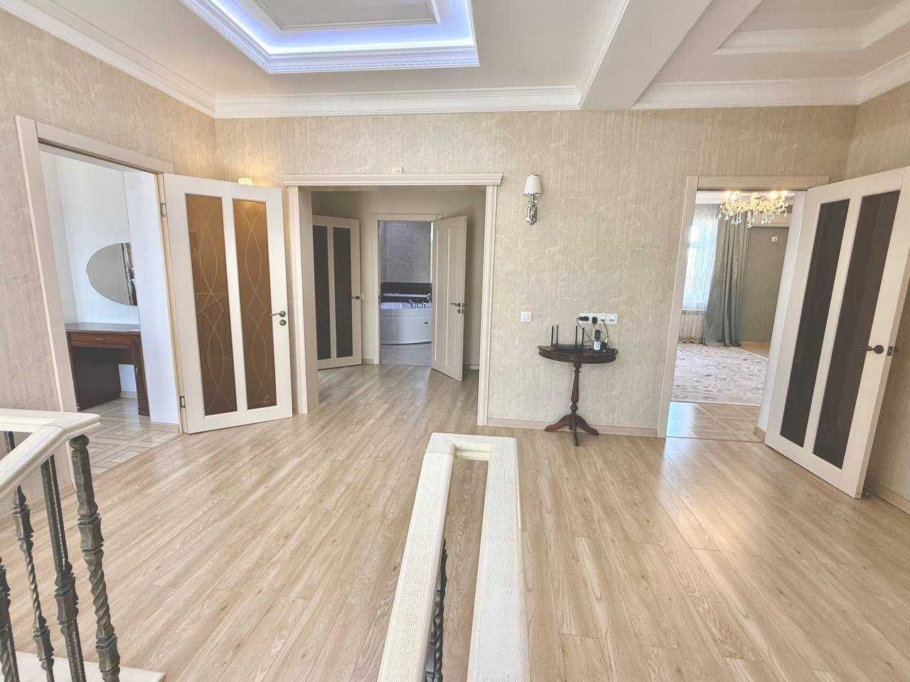 Коттедж, Достойного вашего внимания!