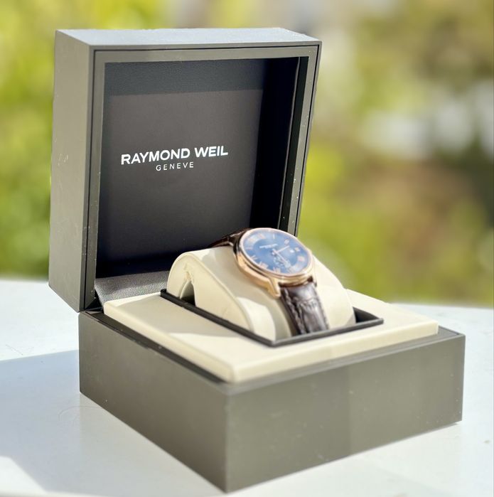 Ceas Raymond Weil Maestru  placat cu Aur