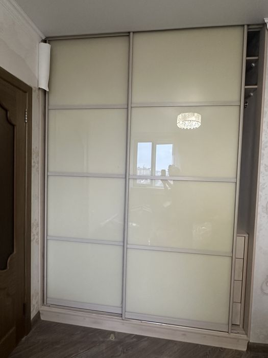 Шкаф купе, встроенный