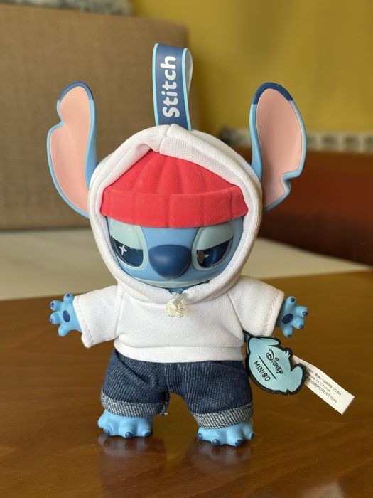 Labubu Stitch Gen Z Street / Лабубу Стич
