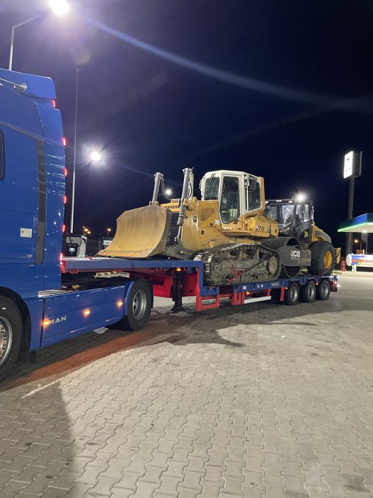 Transport utilaje agricole /industriale inchiriez trailer platforma