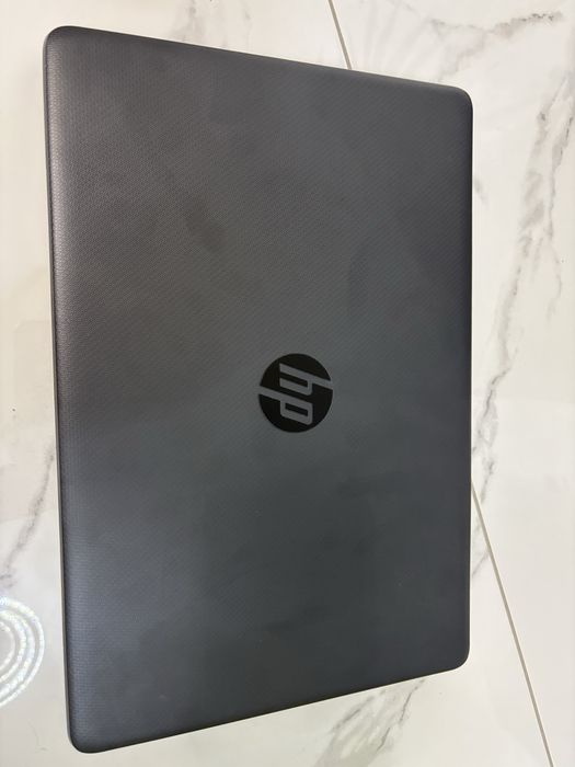 hp laptop 15-dw3054nq