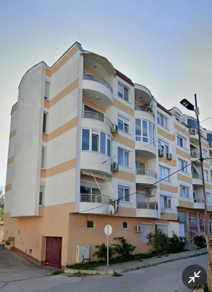 Дава се под наем Двустаен апартамент в Силистра, Център - 60 кв.м за 229.5 € - Снимка #10
