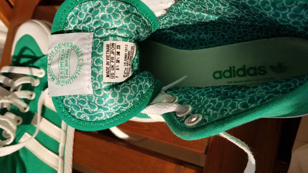 Tenesi Adidas Originali