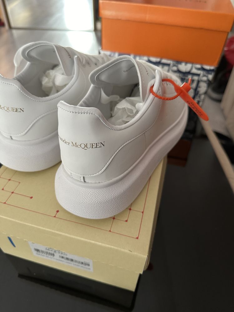 Sneackers premium full box alexander mcqueen