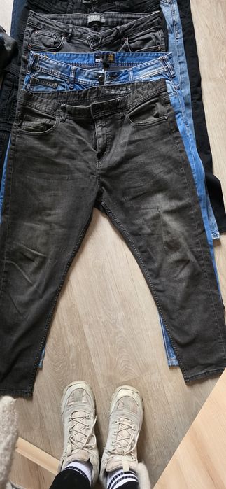 12 perechi de jeans , H& M , Terranova etc