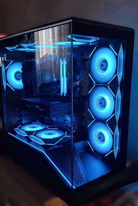 "COSMO V100"  32Gb DDR4i+i5 9400+Lian Li