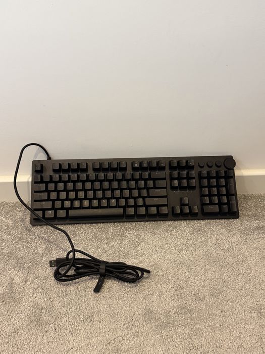 Tastatuta  mecanica gaming huntsman V2  Razer