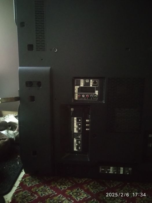 Defect de placă digitală-SONY-Kd 55X 8509 mi s-a zis la Service