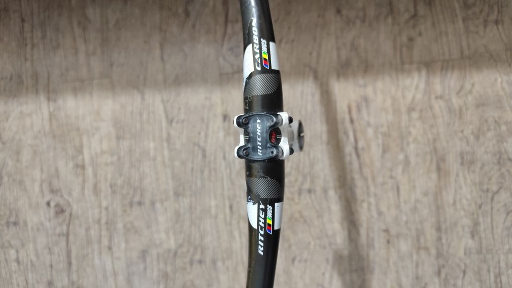 Ghidon Ritchey carbon + pipa Ritchey aluminiu
