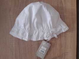 Бяла памучна шапчица Нова №47
