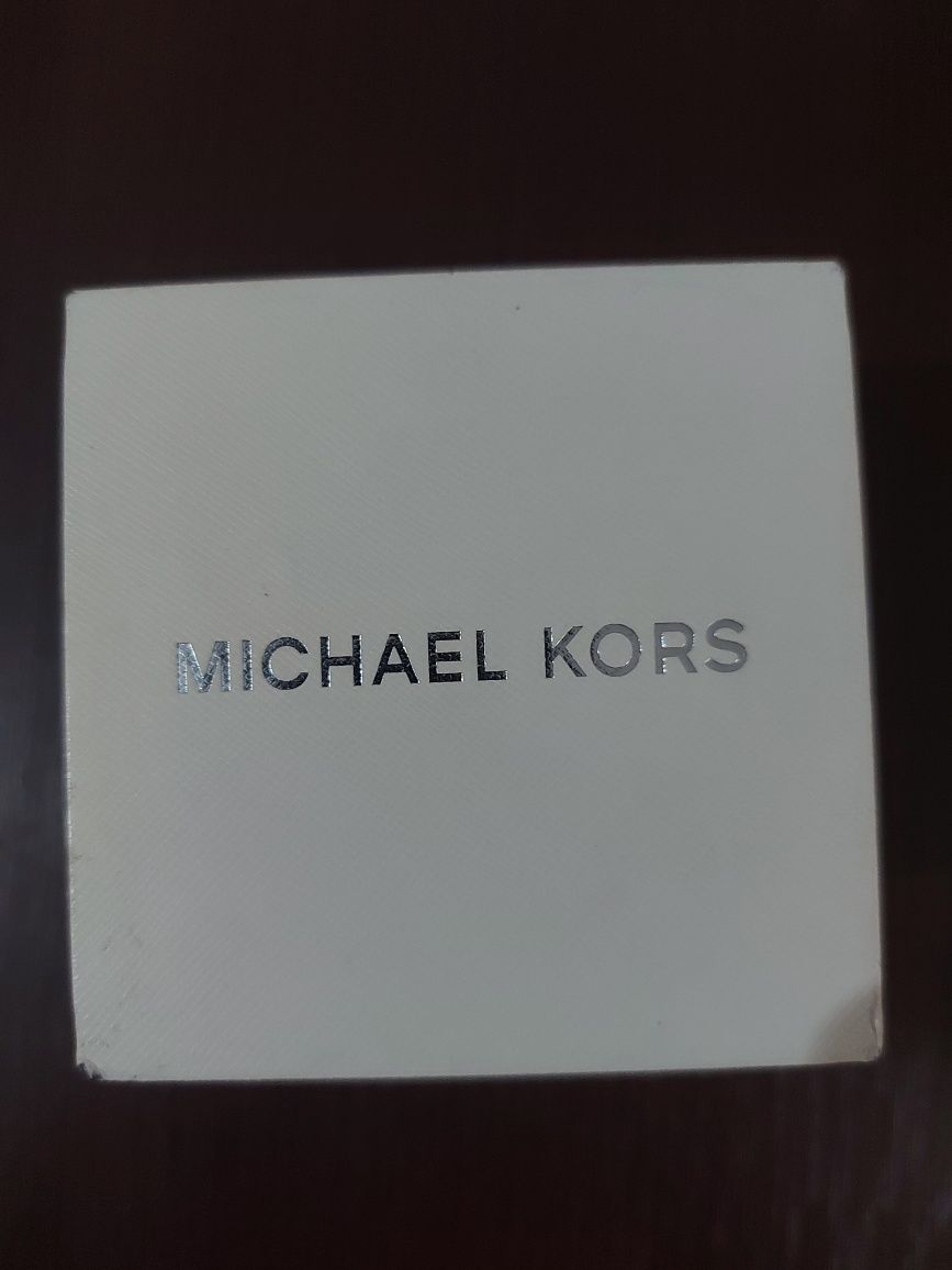 Коробочка из под часов MICHAEL KORS