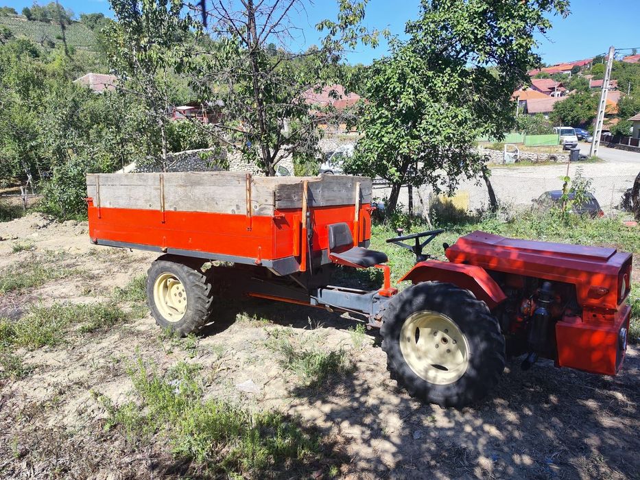 Tractor Valpadana