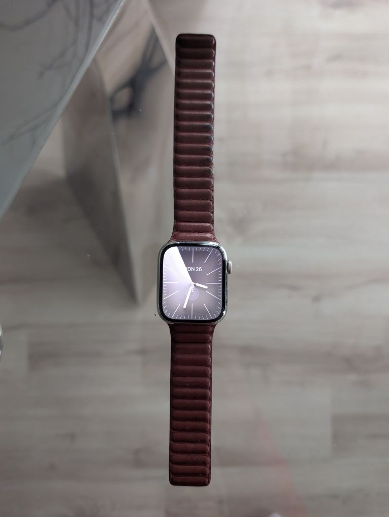 Curea Apple Watch piele