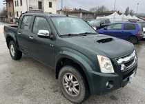 Isuzu D max на части
