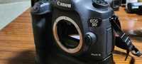 Продавам: фотоапарат Canon 5D Mark III