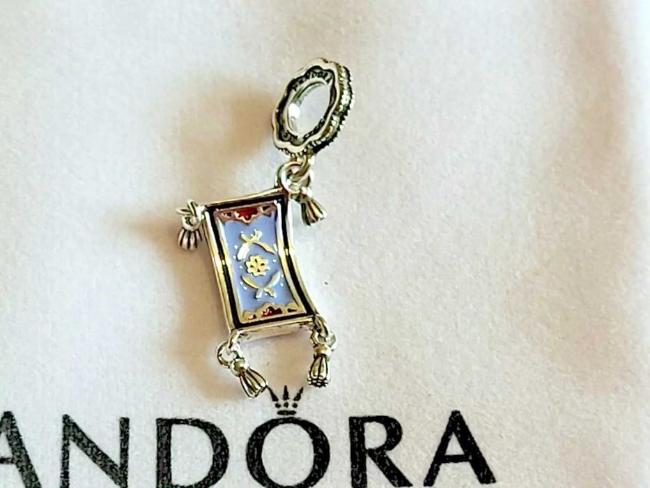 Талисман Пандора|Pandora