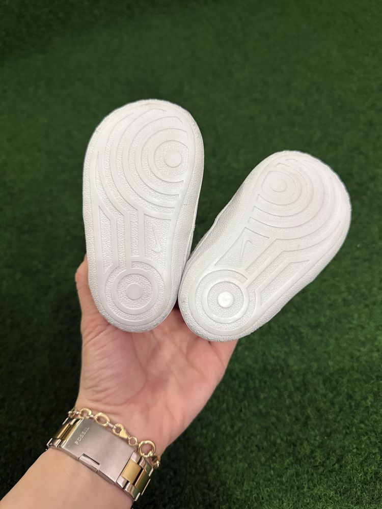 Детски ОРИГИНАЛНИ маратонки Nike Force 1