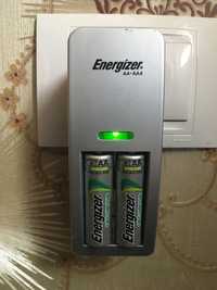 Incarcator baterii AA Energizer