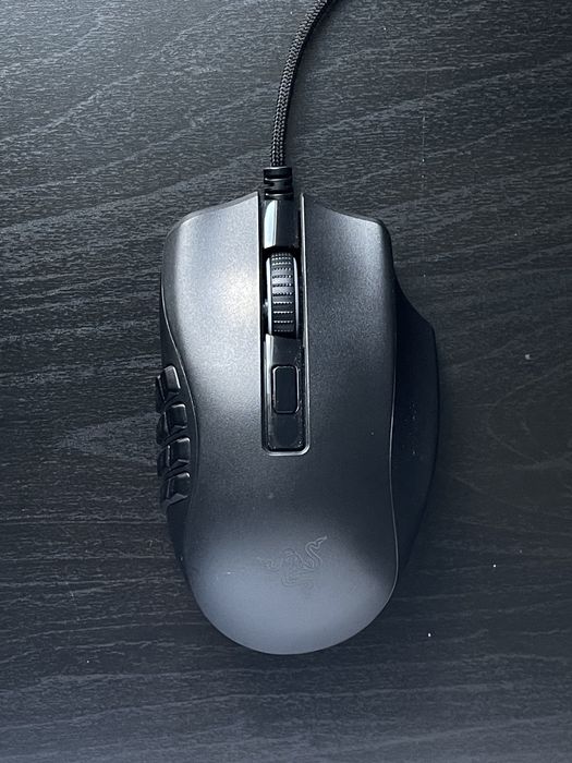 Продаю компьютерную мышь Razer Naga X