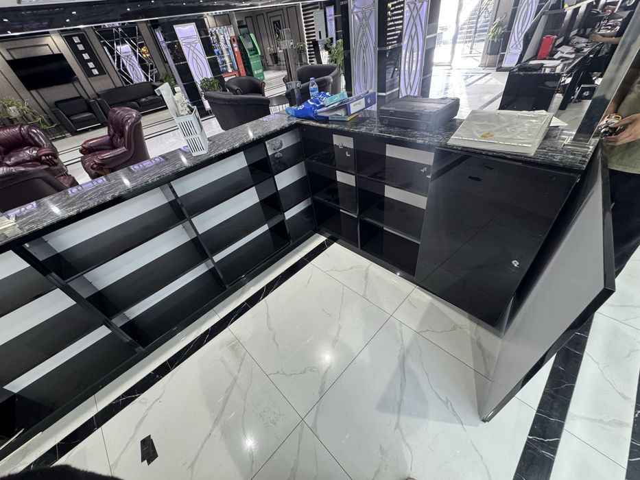 шкафы полки мебель