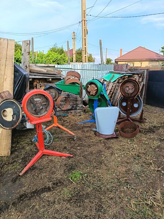 Moara cu ciocanele la cardan sì electrica