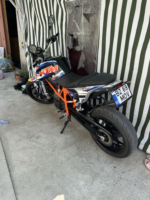 Vand ktm duke 690