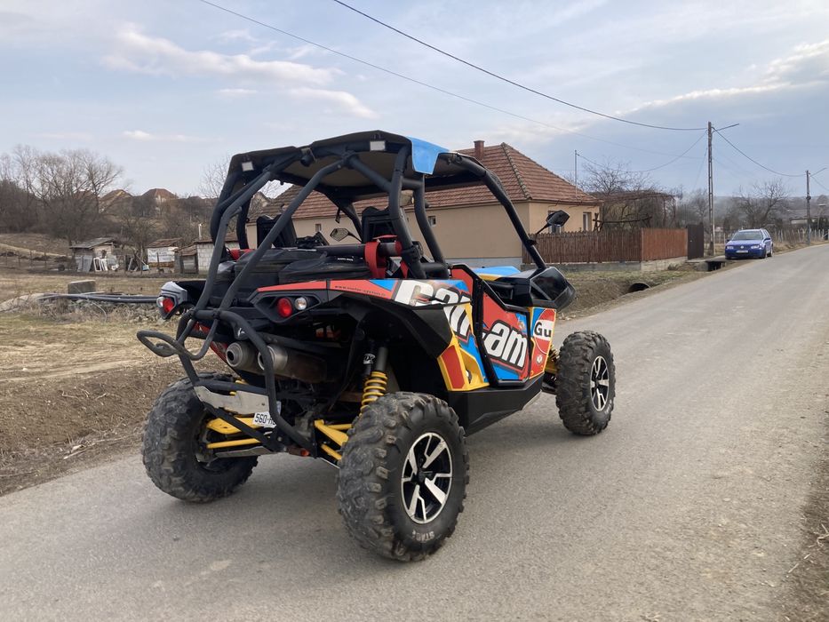 SSV Buggy Can am Maverick 1000R Servo