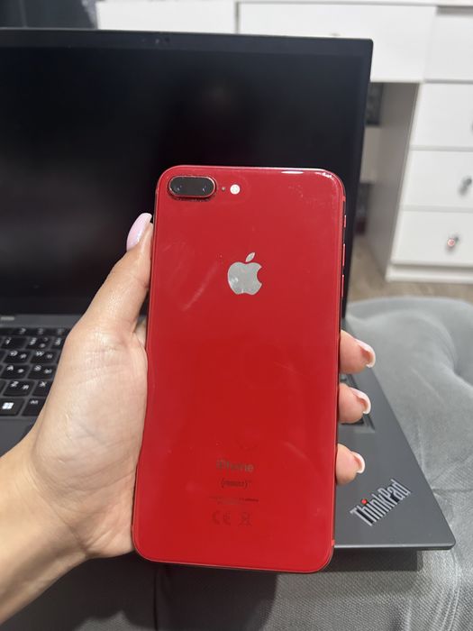 Iphone 8 plus red
