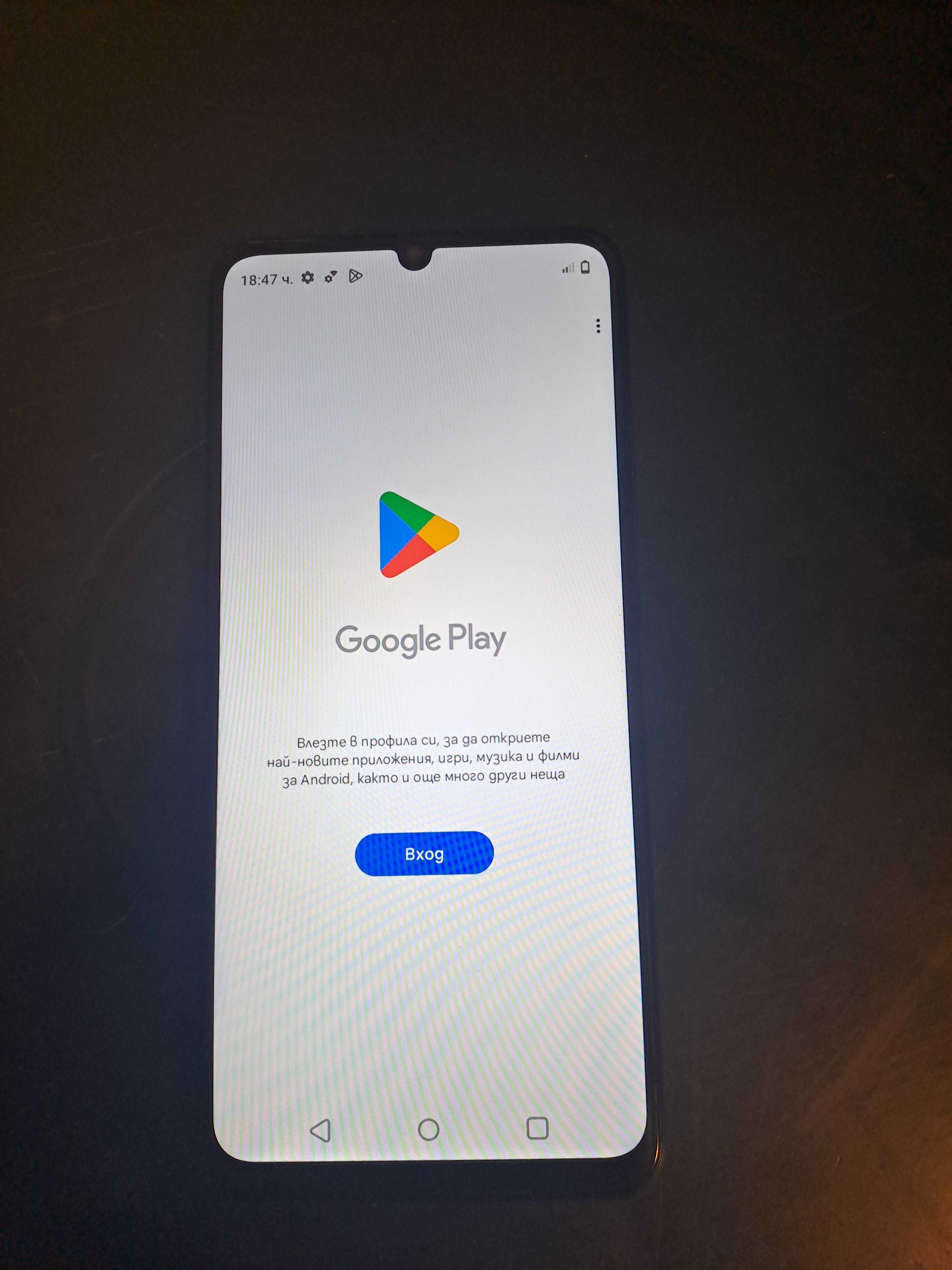 Продава се Realme Note 50