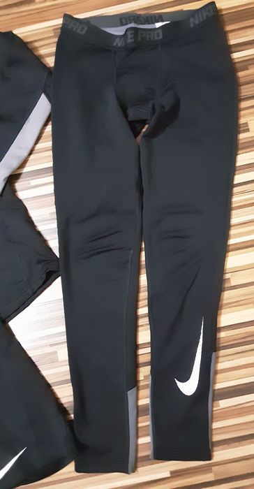 (XL 158-170) NIKE PRO оригинални термо дрехи